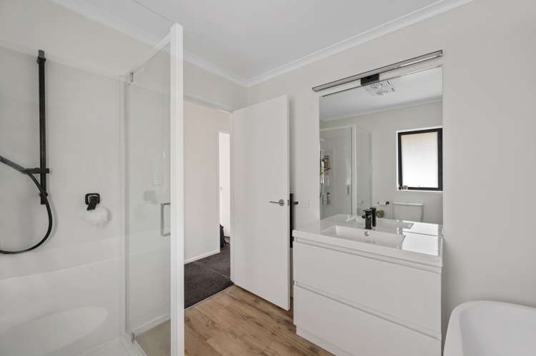 45 Kent Terrace Taradale_18