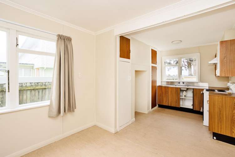 477 - 479A Yarrow Street Glengarry_46