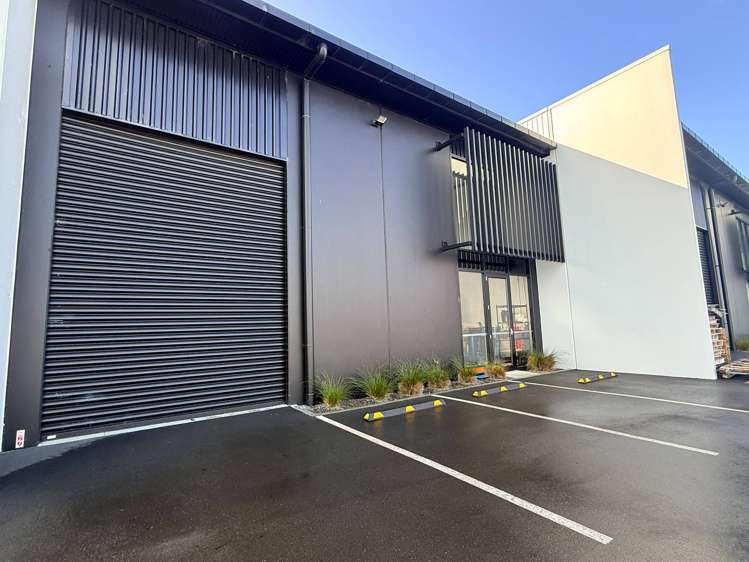 Unit 5, 39 Karewa Place_0