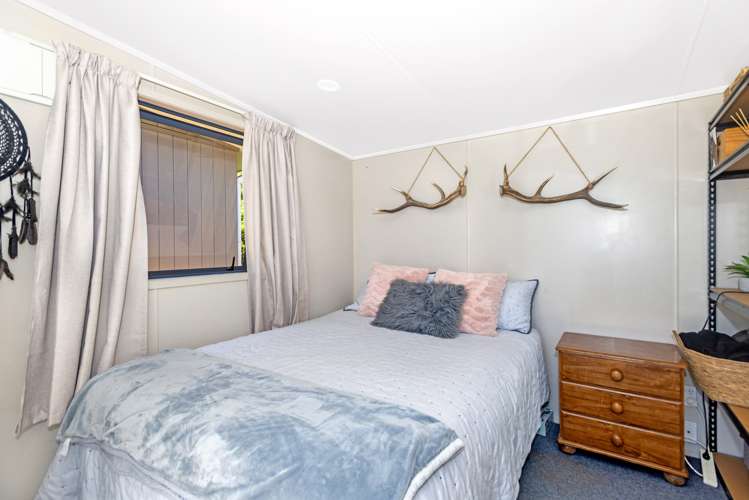 10 Puka Place Mahia_15