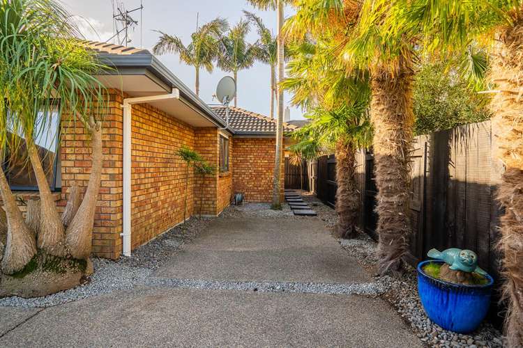 32 Aranui Drive Papamoa Beach_21