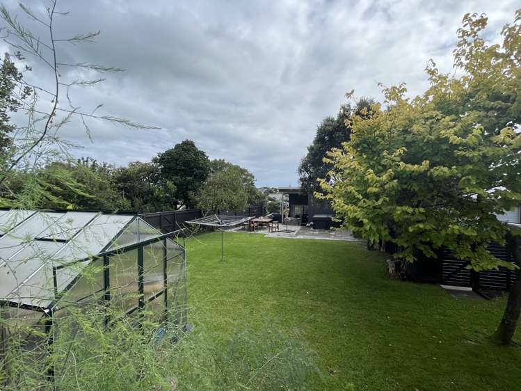 8 Sunset Terrace Waikanae Beach_19