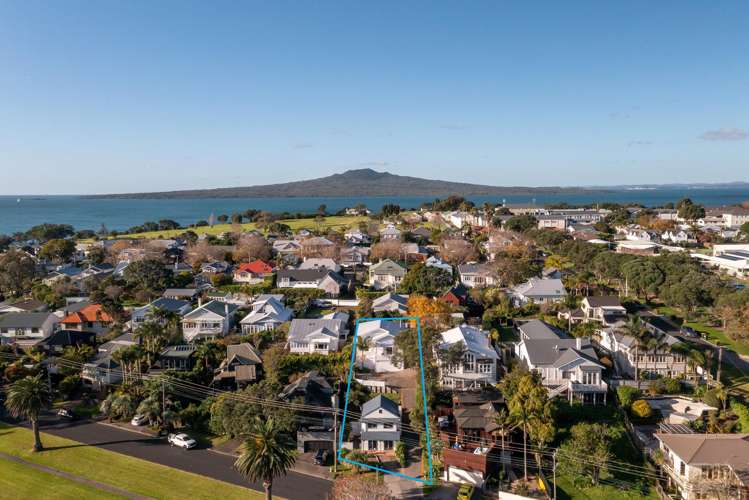 54 & 54A Wairoa Road_1