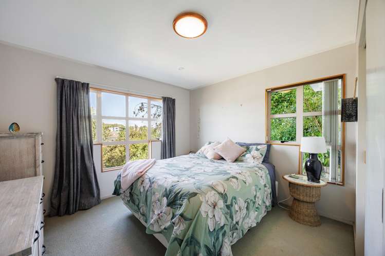 35 Hetley Crescent Taradale_8