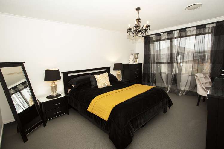 97 Racecourse Road Allenton_10