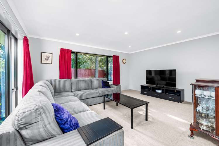 8 Thornaby Close Burnside_11