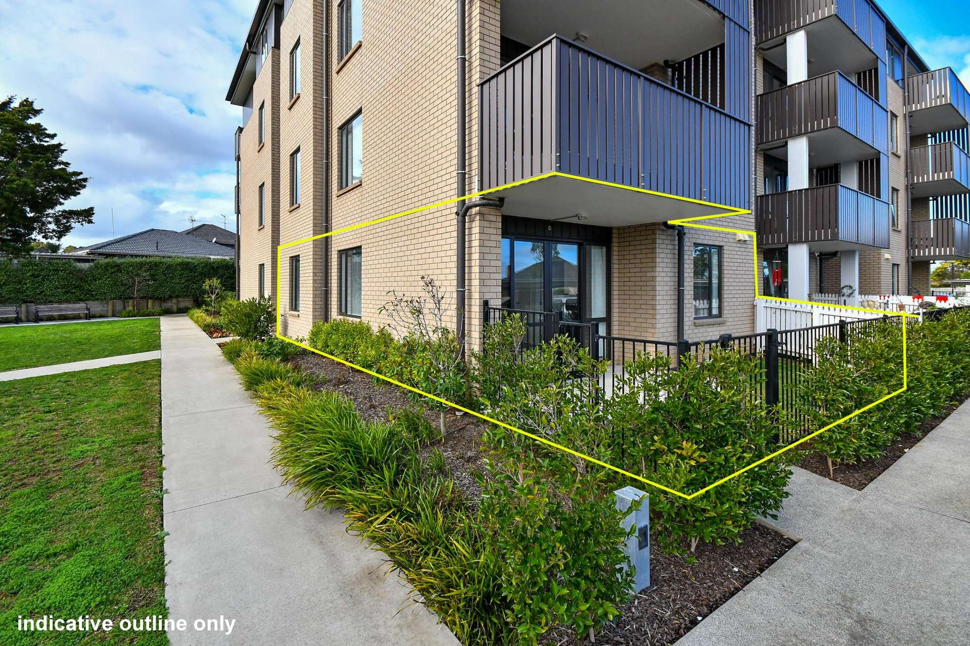 G05B/20 Alfriston Road Manurewa_0