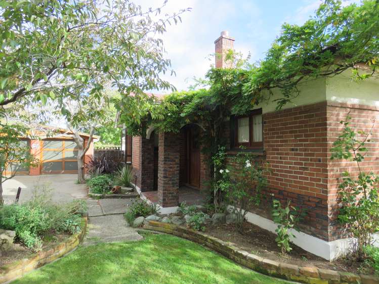 345 Herbert Street Windsor_9