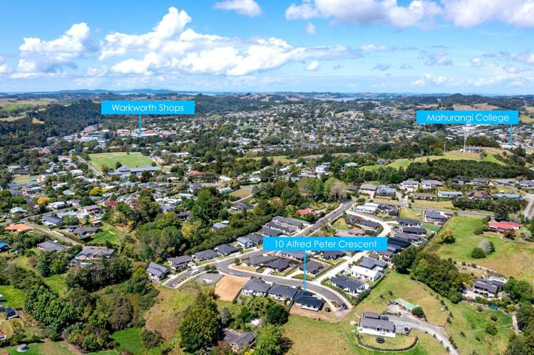 10 Alfred Peter Crescent Warkworth_1