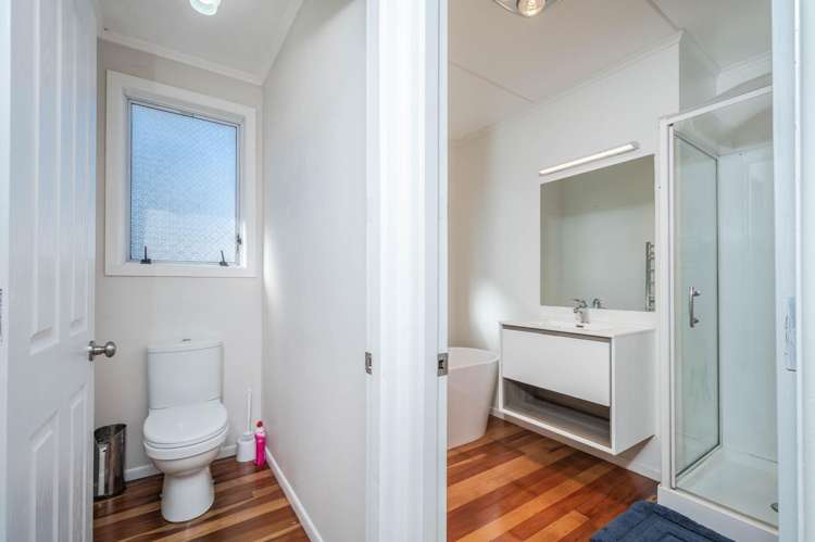 27 Brooker Grove Newlands_16