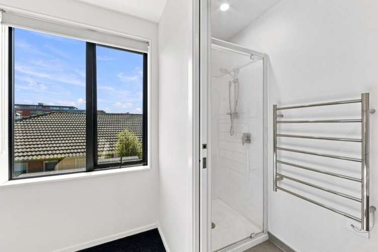 4/9 Grove Road Addington_12
