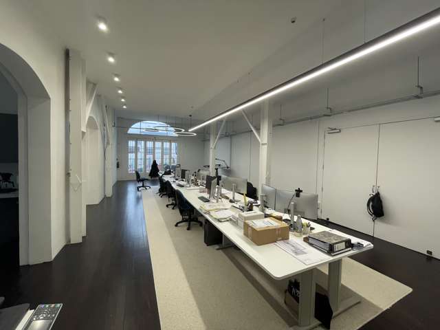 A2/1 Beresford Square Auckland Cbd_1