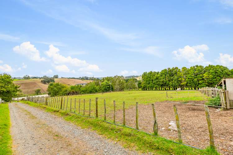 65 Annett Road Kumeu_31