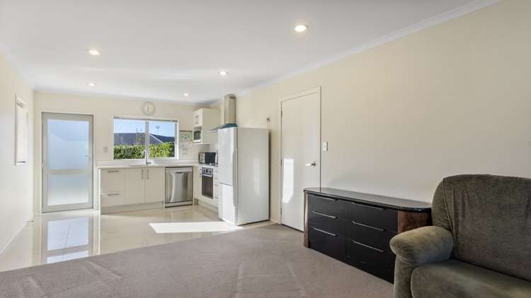 8 Raupo Place Rototuna North_13