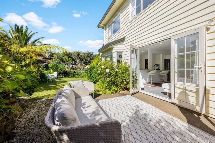3 Astor Place Orewa_7