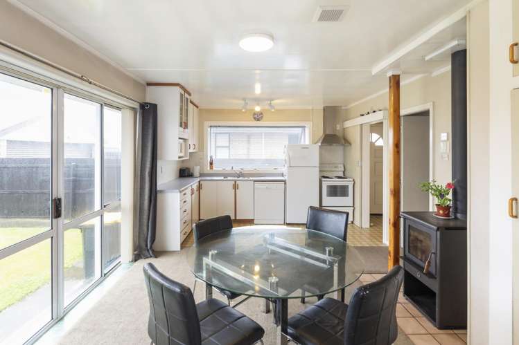 3 Oriana Crescent Hornby_5