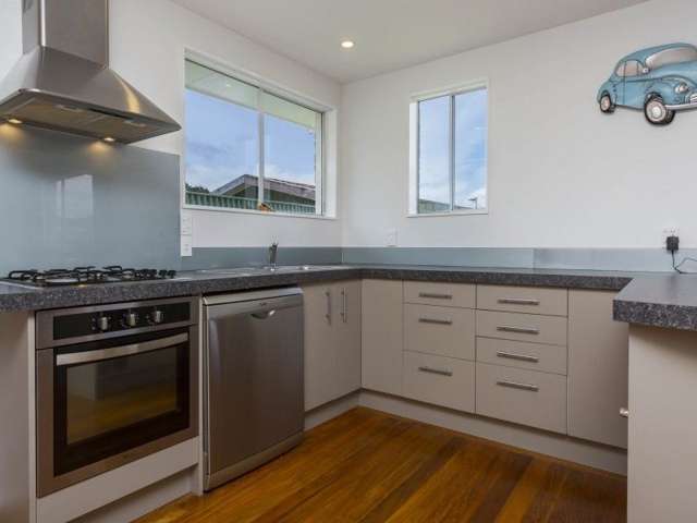 2/41 Hillside Drive Maoribank_4