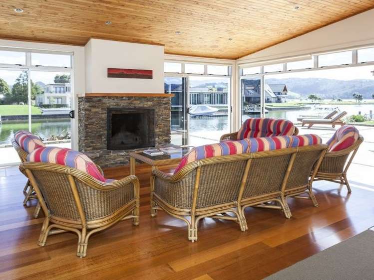 135 Motu Capri Pauanui_5