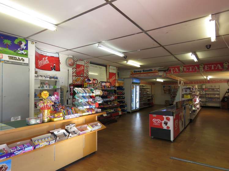 122 Highcliff Road Shiel Hill_10