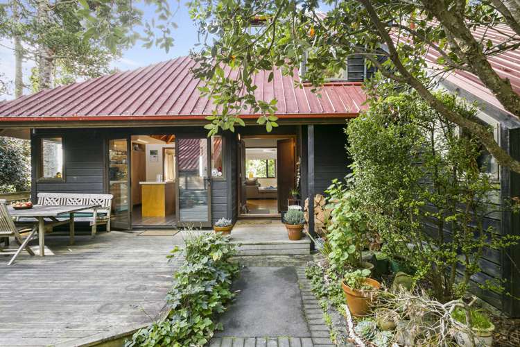 246 Konini Road Titirangi_0