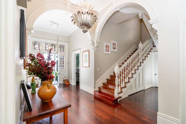 ONE OF MT VICTORIA'S VERY BEST