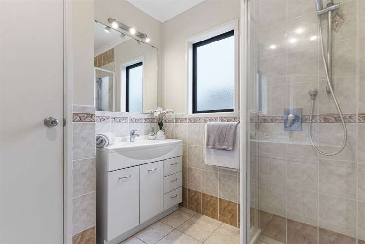 66 Skip Lane East Tamaki_15