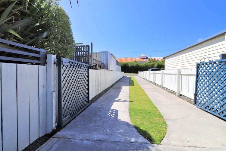 135 Portia Street Stratford_17