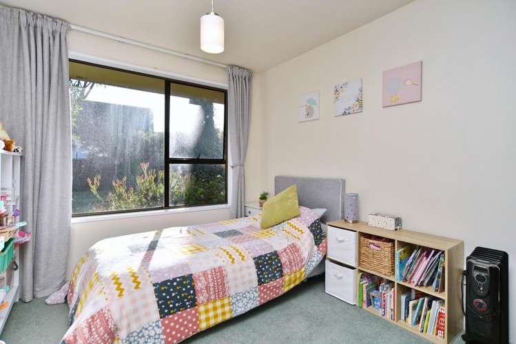 32 Millstream Drive Lincoln_13