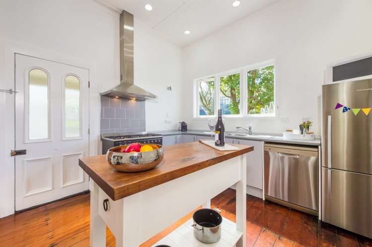 10 Maunganui Road Birkenhead_11