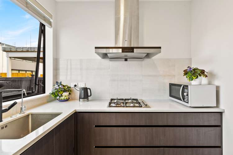 42 Tai Crescent Hobsonville_6