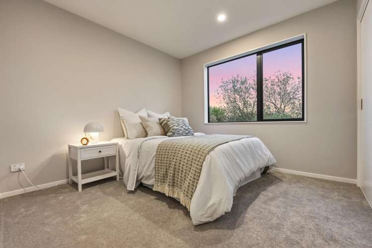 8c Catalina Crescent Forrest Hill_15