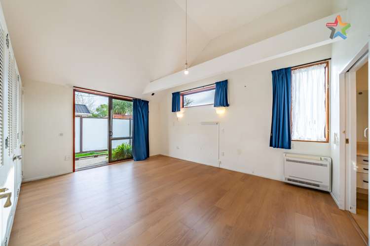 34 Waddington Drive Naenae_14