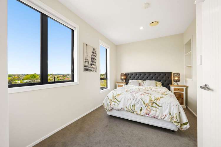 3/69 Lake Road Devonport_17