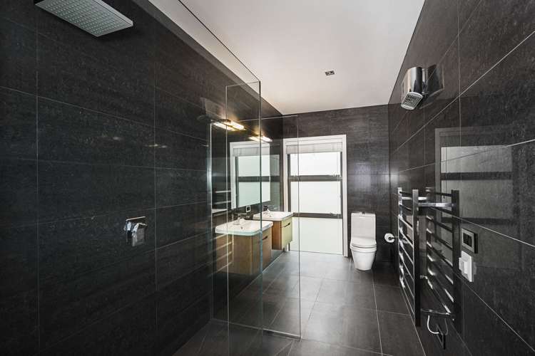 12 Pendeen Crescent Jacks Point_13