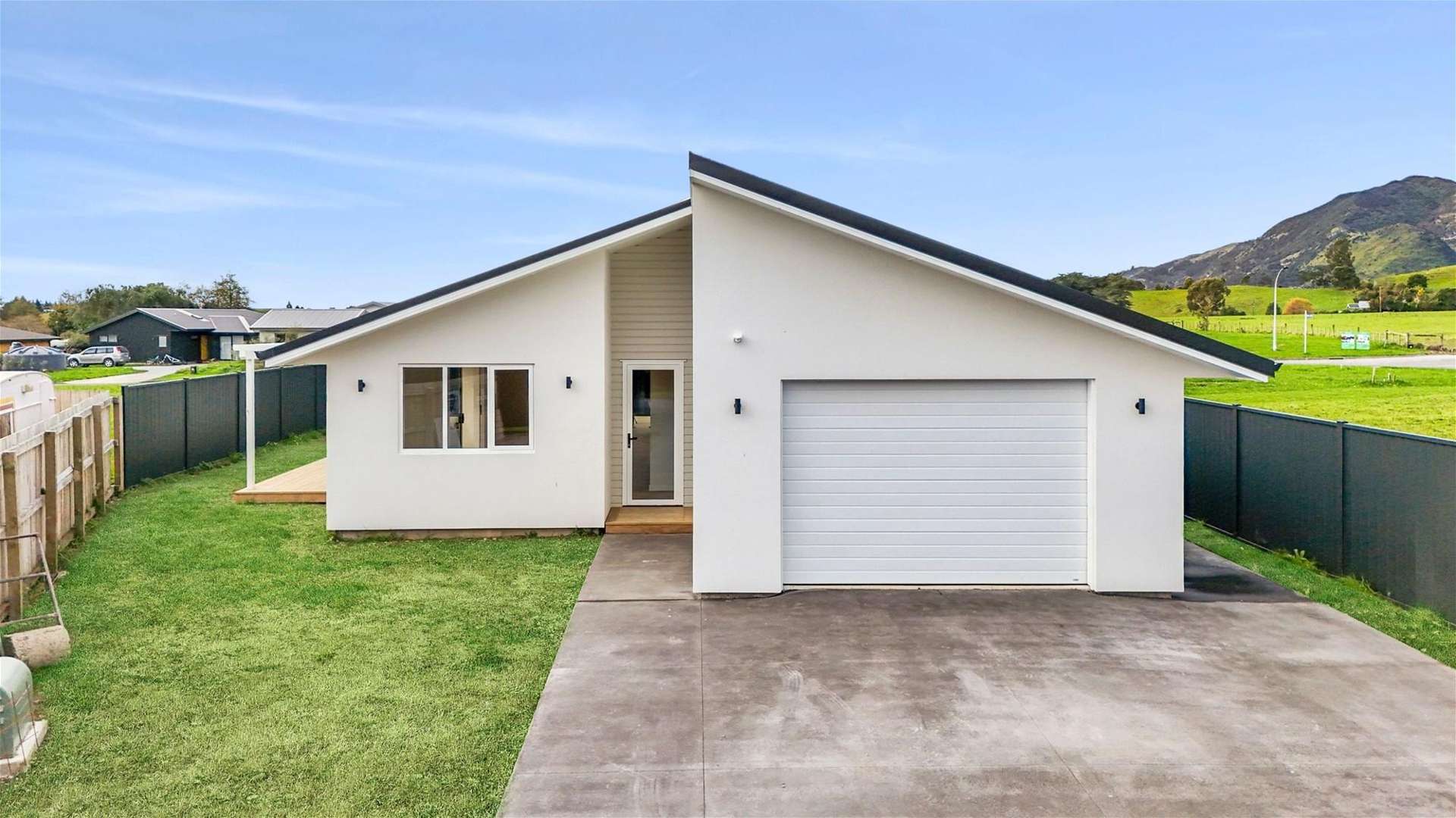 4 Denton Way Takaka_0