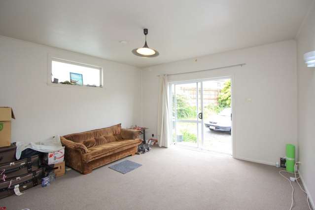 158 Boundary Road Blockhouse Bay_3