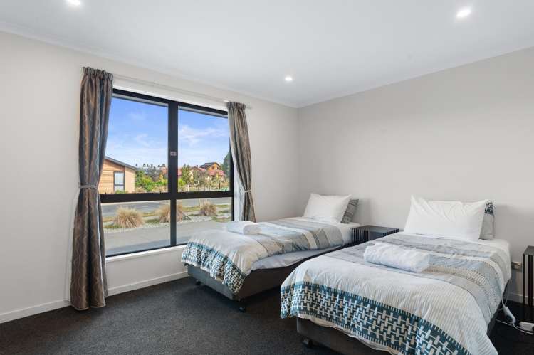 1 Rodman Lane Lake Tekapo_16