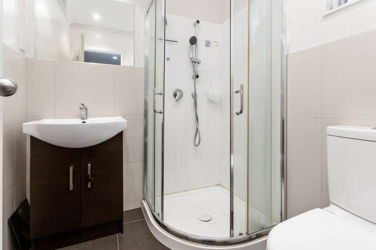 45f Brandon Road Glen Eden_12