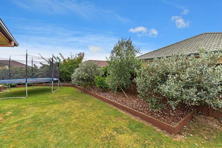 9 Croftview Road Wattle Downs_13