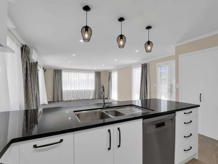 13a suter Street Stoke_10