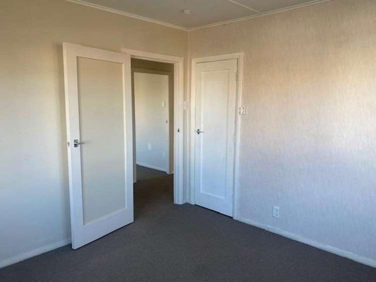 53 Wrantage Street Westown_12
