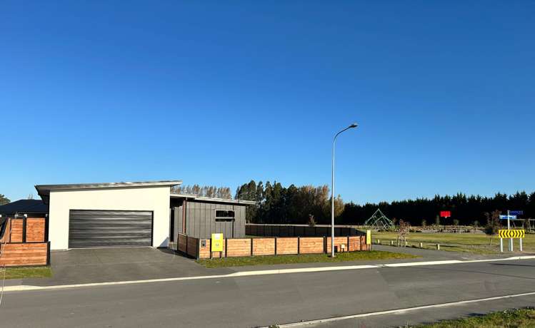 45 Ashbury Drive_1