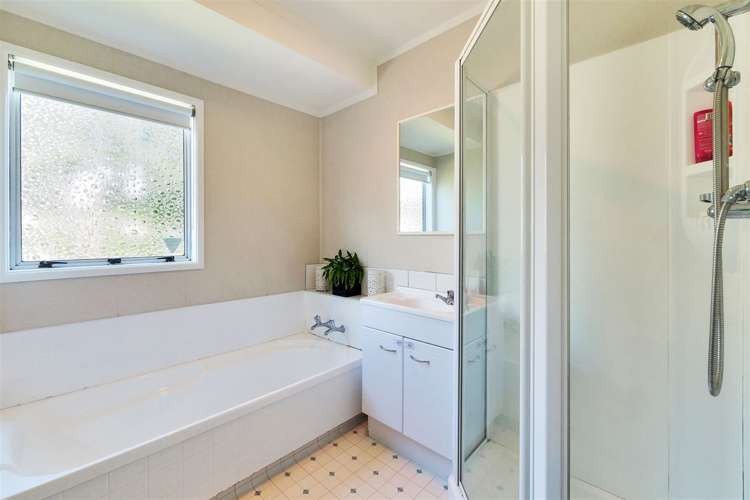 22 Bluewater Place Wattle Downs_15