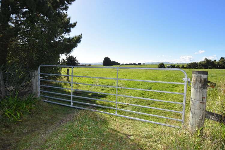 121 Southdown Drive Martinborough_1