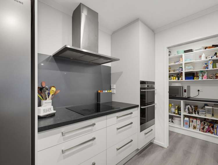 115 Barkers Road_2