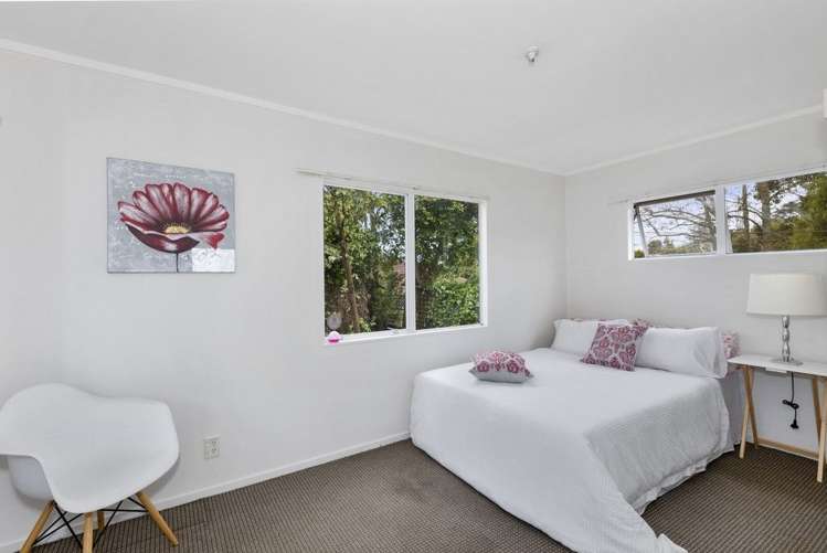 211 Henderson Valley Road Henderson_14