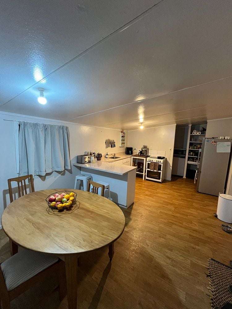 369 Middle Road Havelock North_4