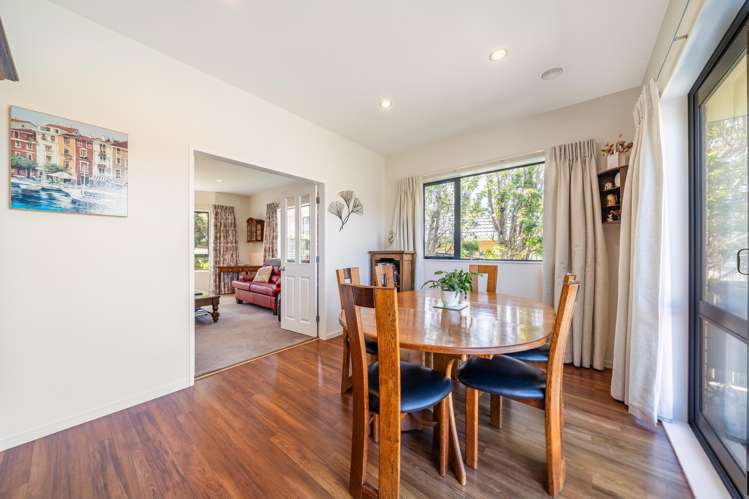 5 Ormrod Grove Riverstone Terraces_11