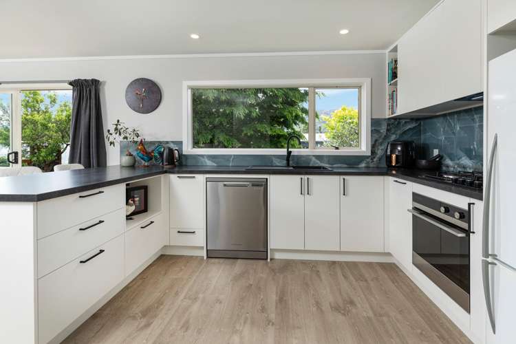 58 Loach Road Hawea Flat_14