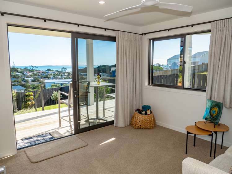 4 Freyja Crescent Coopers Beach_19